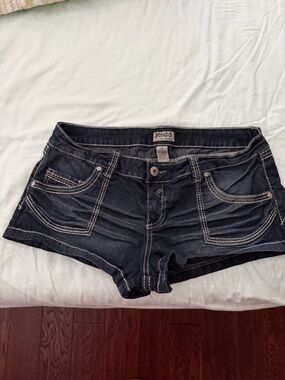 Mudd  Wash Low-Rise Jean, Denim Shorties, 17